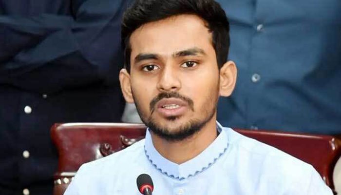 পিস্তল কেন, মিসাইল সঙ্গে রাখলেও আমি-আপনি নিরাপদ নই