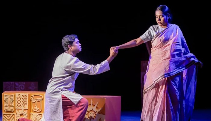 মহিলা সমিতিতে ‘কমলা রঙের বোধ’