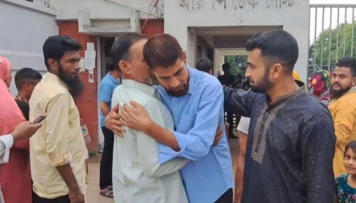 কারামুক্ত হলেন সাবেক বিডিআরের ২৭ জওয়ান