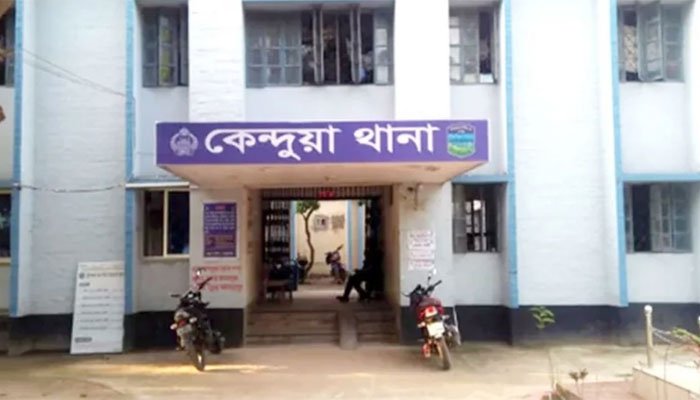 কথা কাটাকাটির জেরে নোত্রকোনায় বিএনপি নেতাকে কুপিয়ে জখম 